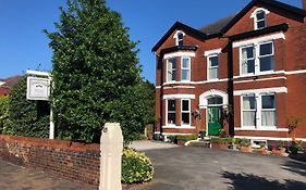 Edendale House